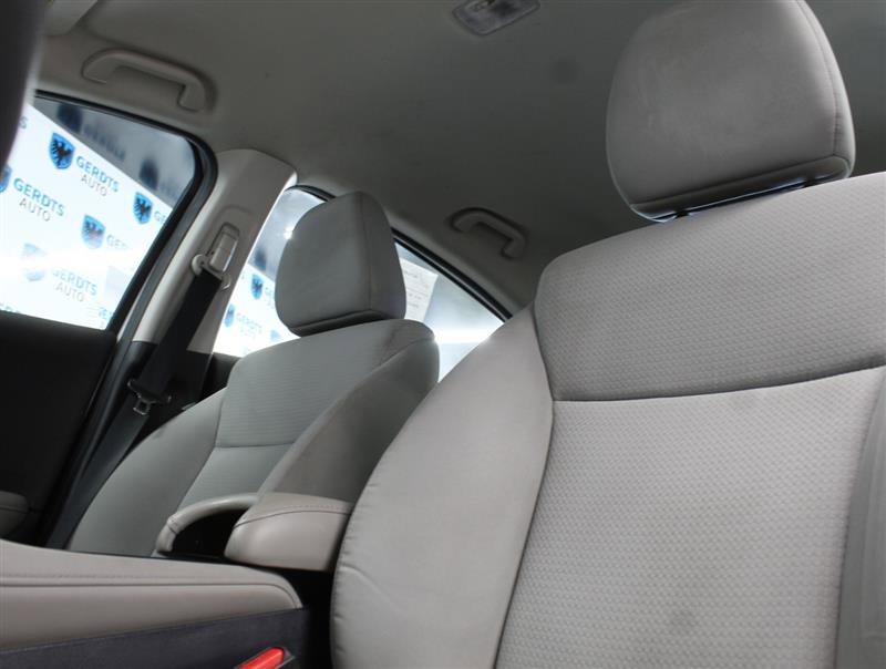 Used 2020 Honda HR-V LX image 8