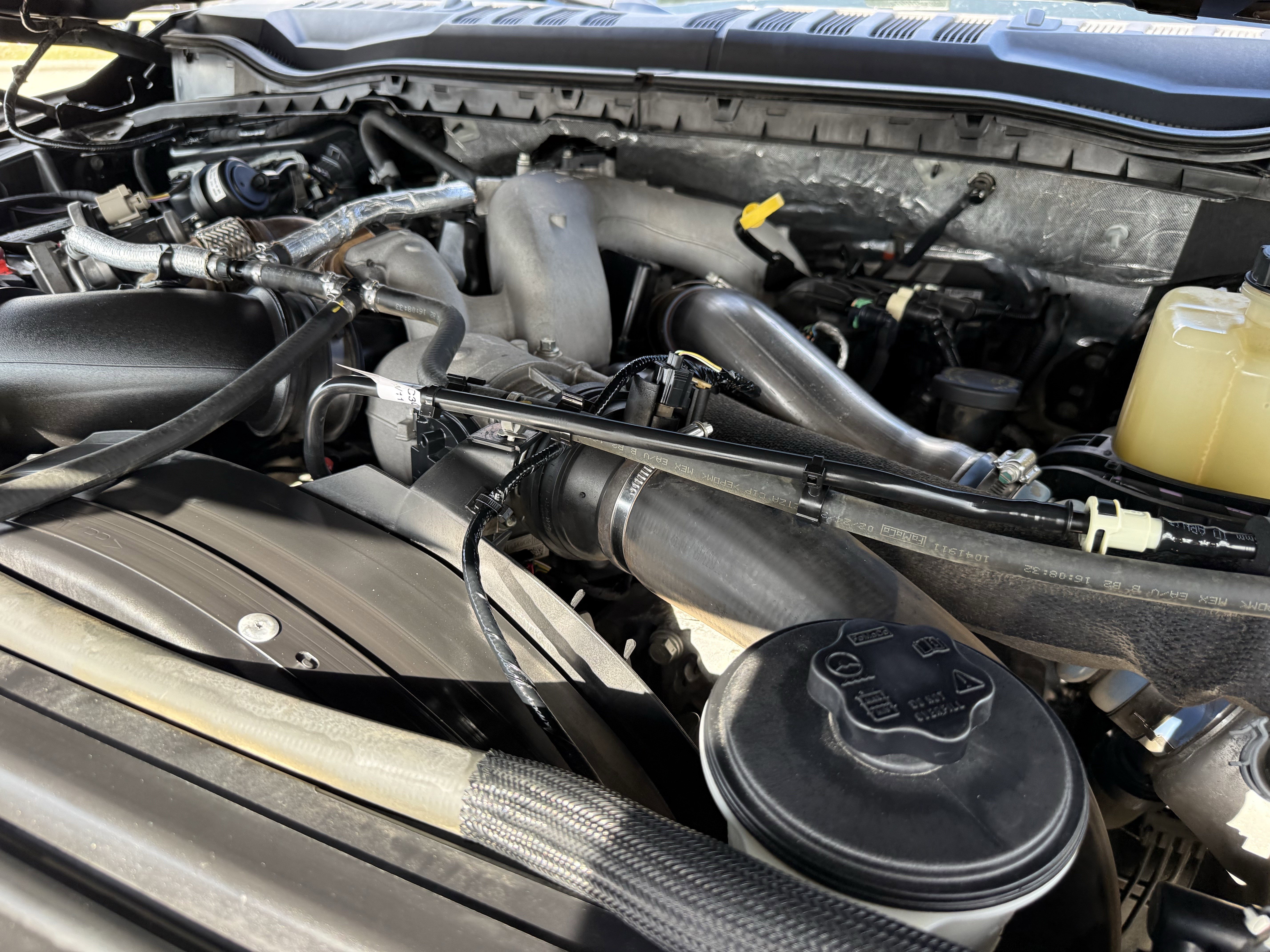 Used 2021 Ford F250 Platinum w/ FX4 Off-Road Package image 34