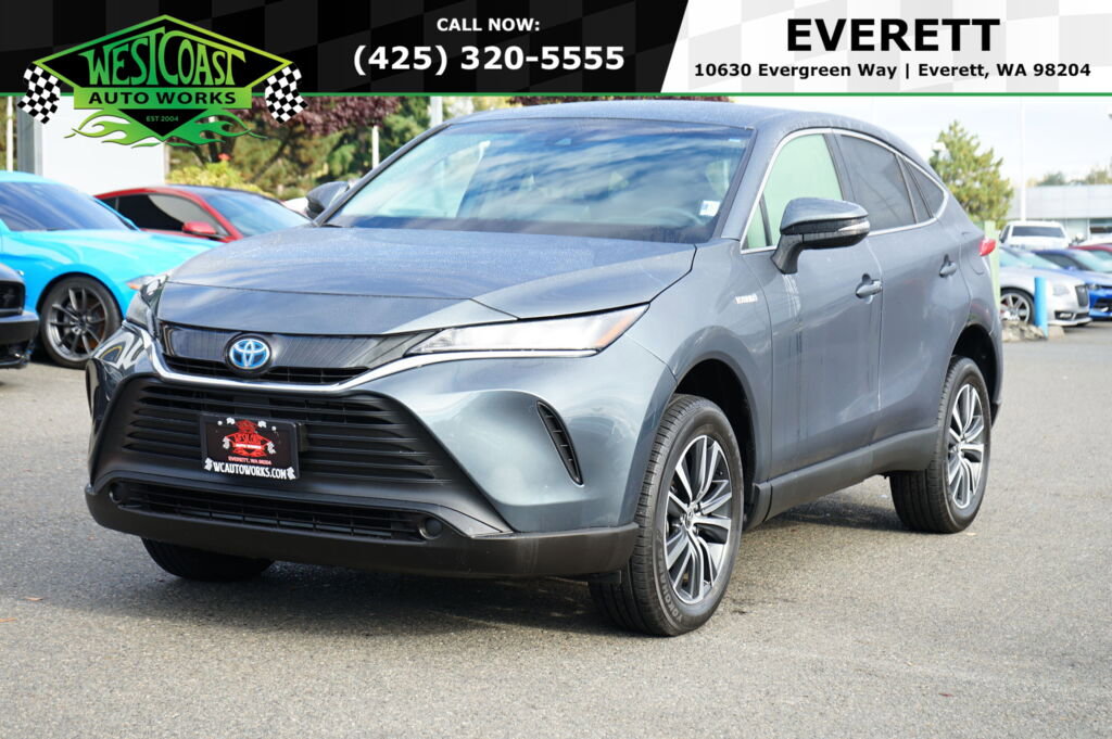 Used 2021 Toyota Venza LE