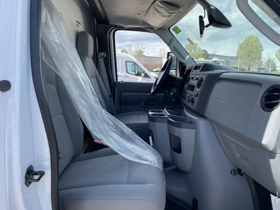 New 2024 Ford E-450 and Econoline 450 Super Duty w/ Driver's Safety Package image 26