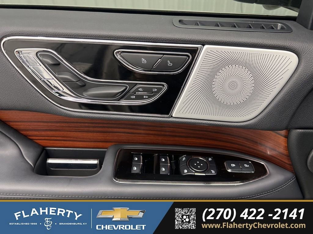 Used 2024 Lincoln Navigator L Reserve image 22