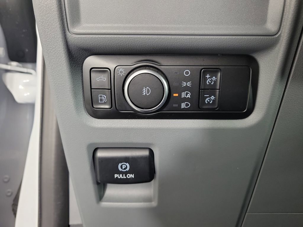 Used 2025 Ford F150 XLT w/ Equipment Group 301A Standard image 27