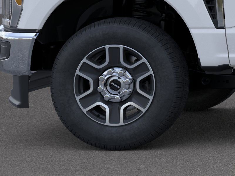 New 2025 Ford F350 XLT image 19