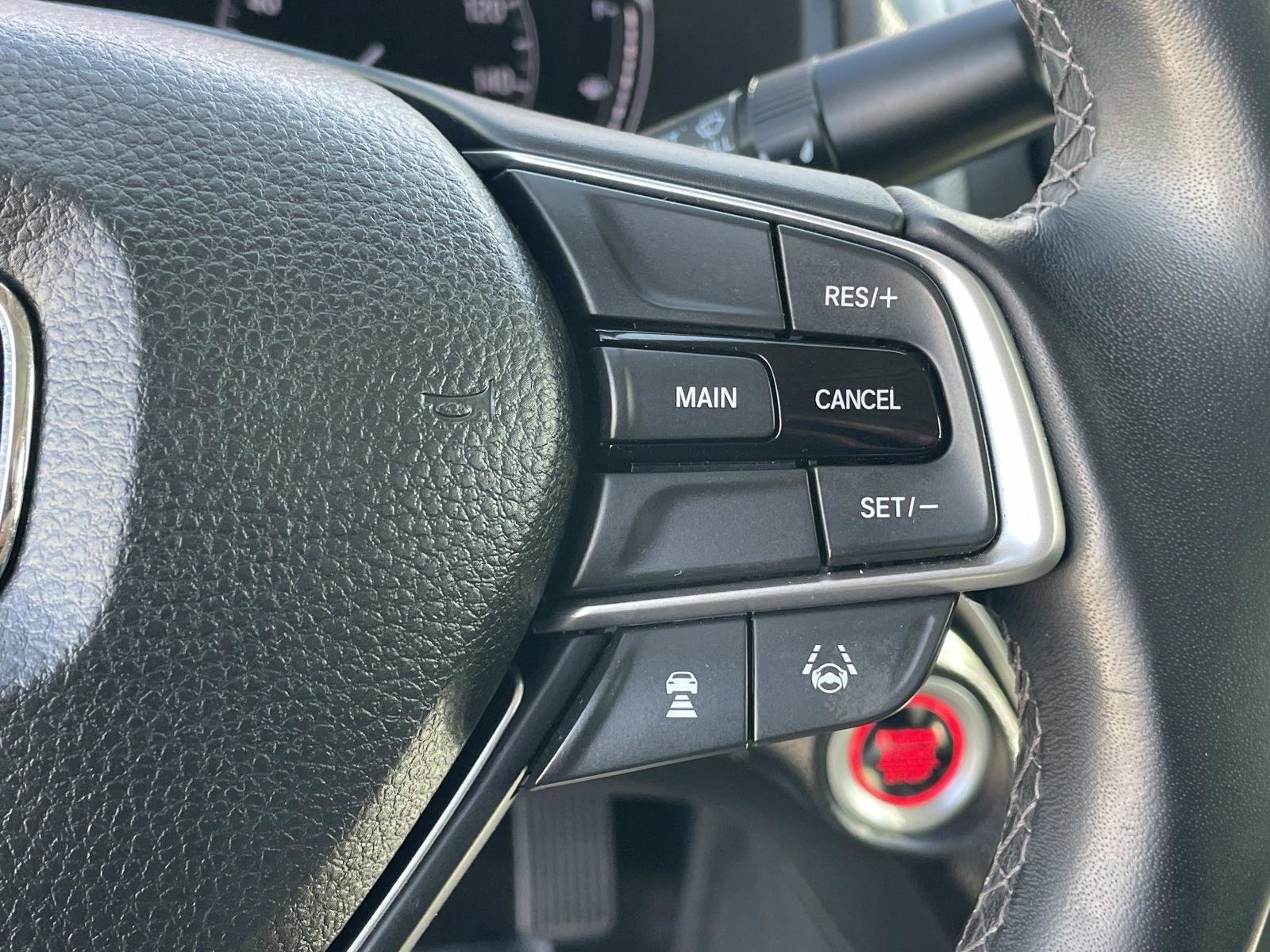 Used 2018 Honda Accord EX-L image 6