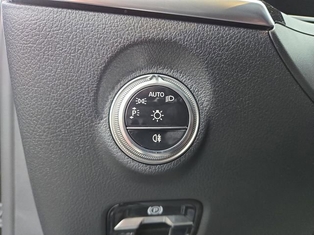 New 2026 Mercedes-Benz C 300 4MATIC Sedan image 19