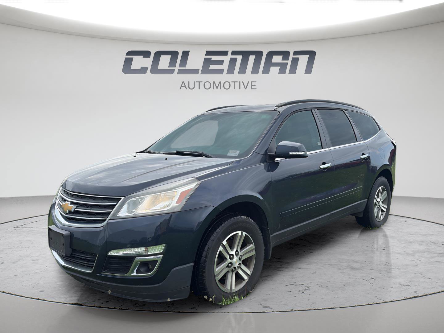 Used 2015 Chevrolet Traverse LT FWD image 1