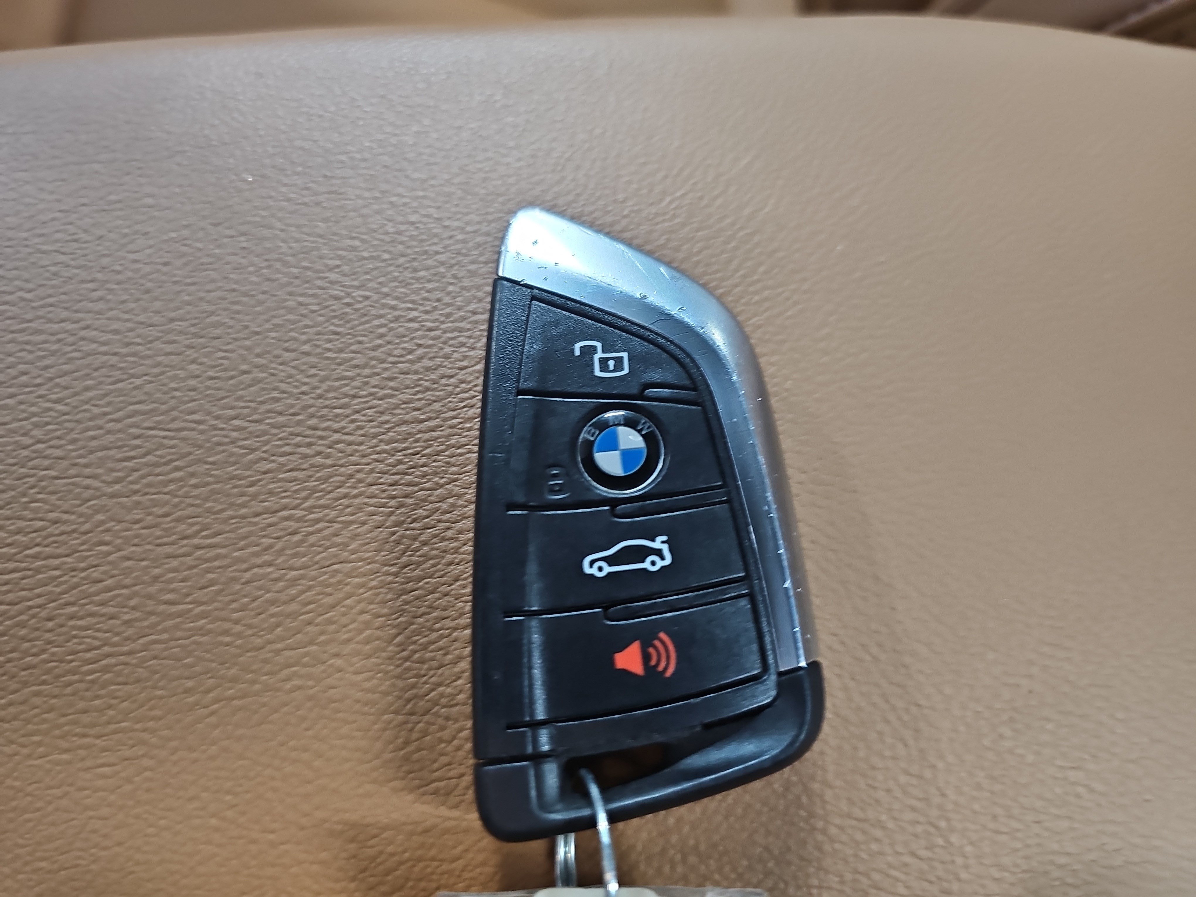Certified 2024 BMW X3 xDrive30i w/ Premium Package AWD/4WD image 37