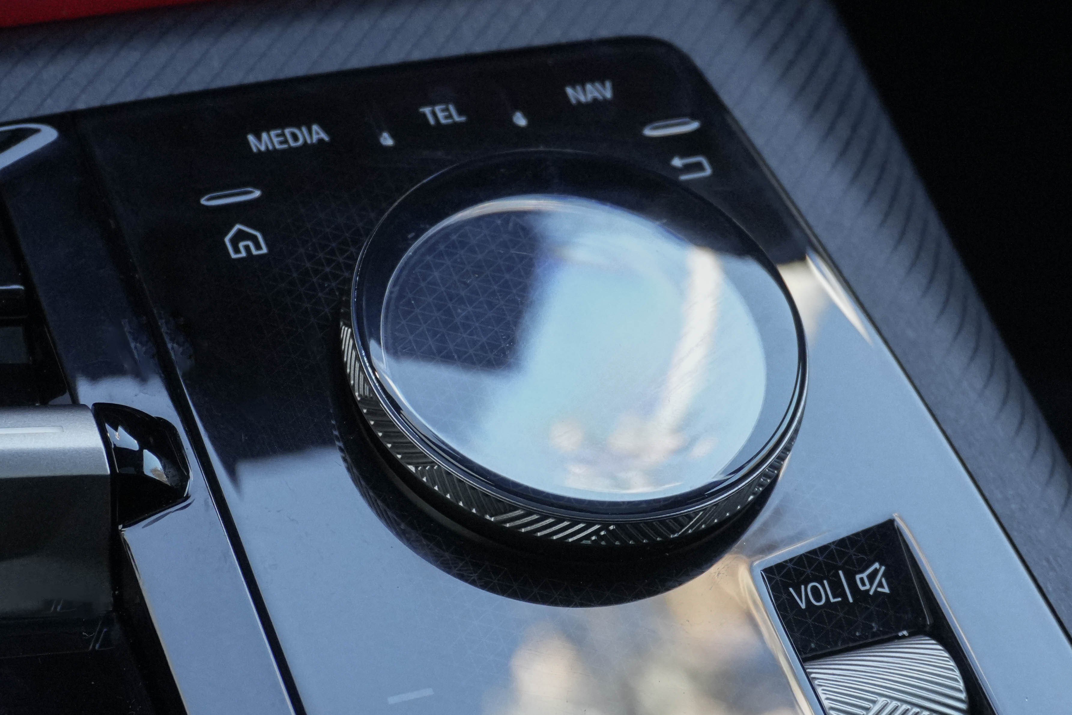 Certified 2025 BMW X3 xDrive30i image 28