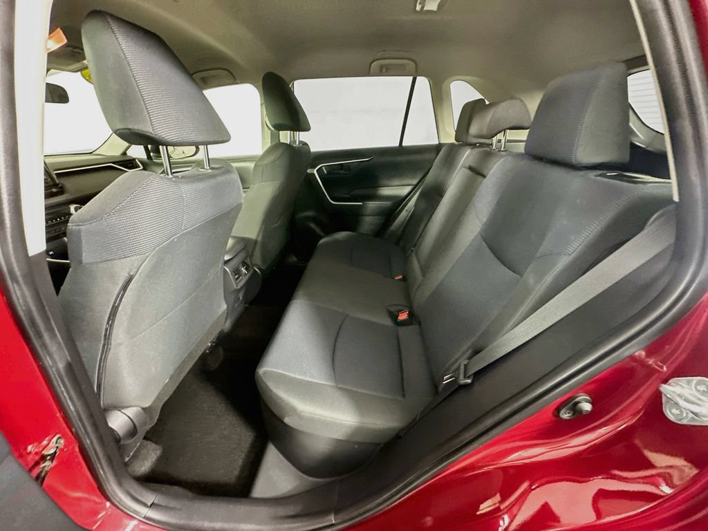 Used 2019 Toyota RAV4 LE w/ All Weather Liner Package AWD/4WD image 30