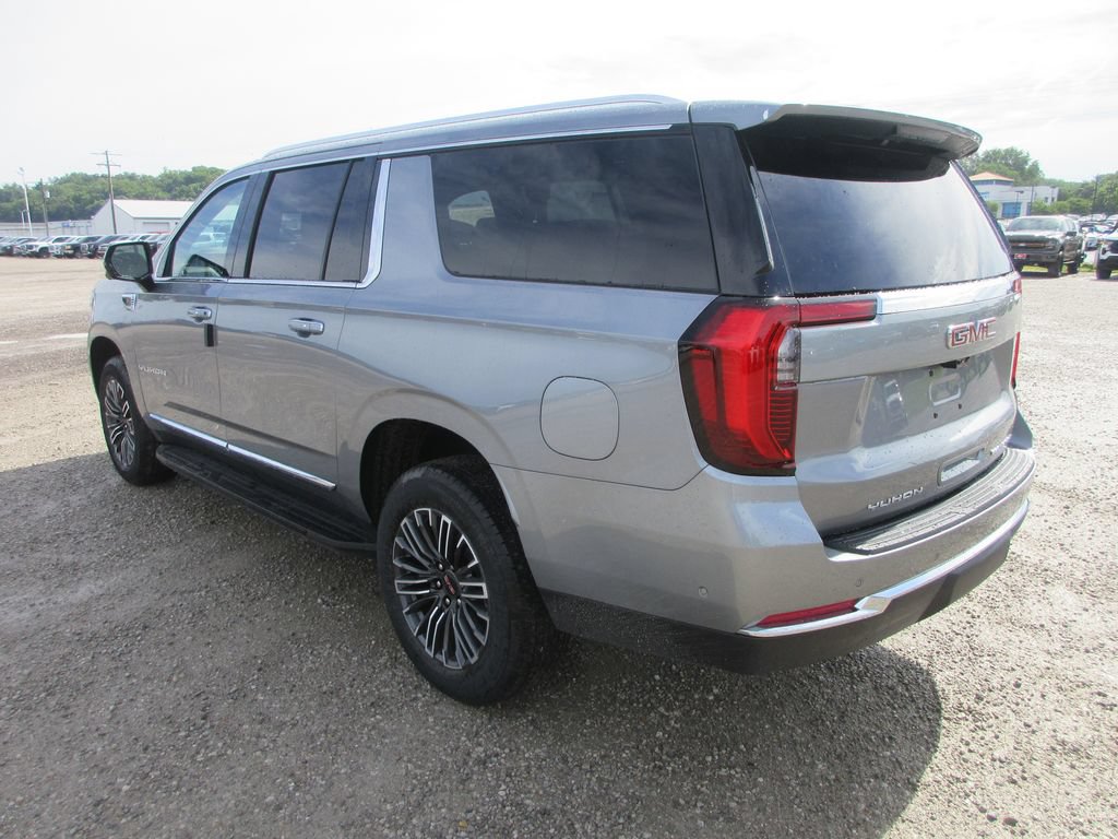 New 2026 GMC Yukon XL Elevation w/ Elevation Premium Package AWD/4WD image 6