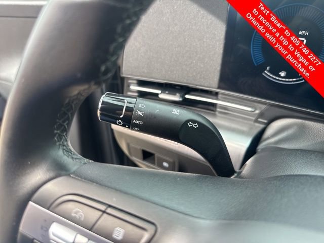 Used 2025 Hyundai Kona SEL image 21