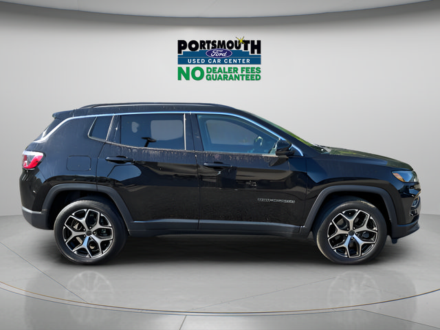 Used 2025 Jeep Compass Limited AWD/4WD image 25