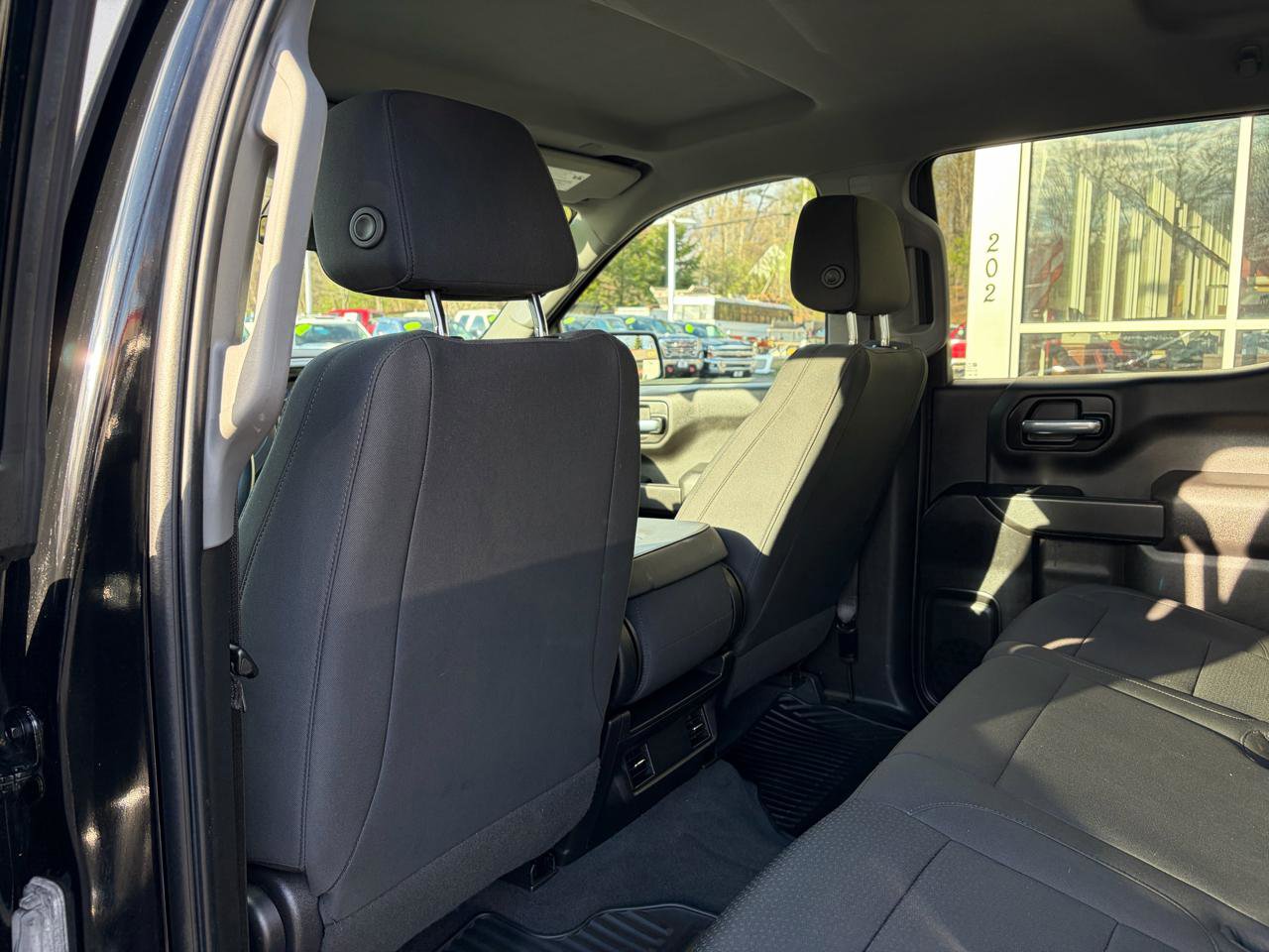 Used 2021 Chevrolet Silverado 1500 Custom Trail Boss AWD/4WD image 41