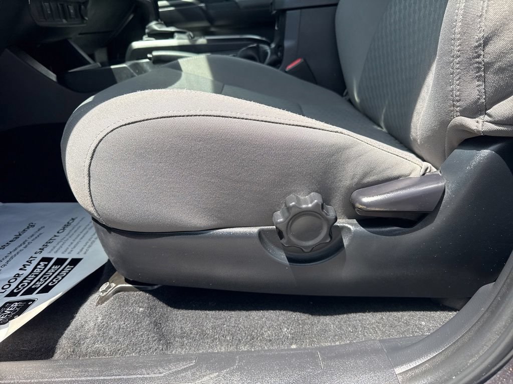 Used 2023 Toyota Tacoma SR AWD/4WD image 38