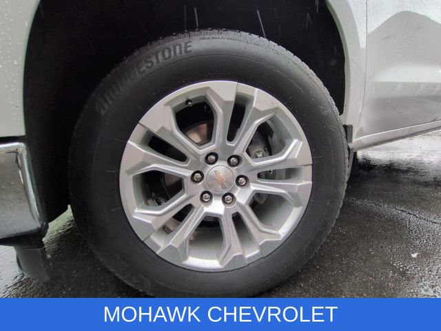 Certified 2023 Chevrolet Silverado 1500 LTZ w/ Technology Package AWD/4WD image 34