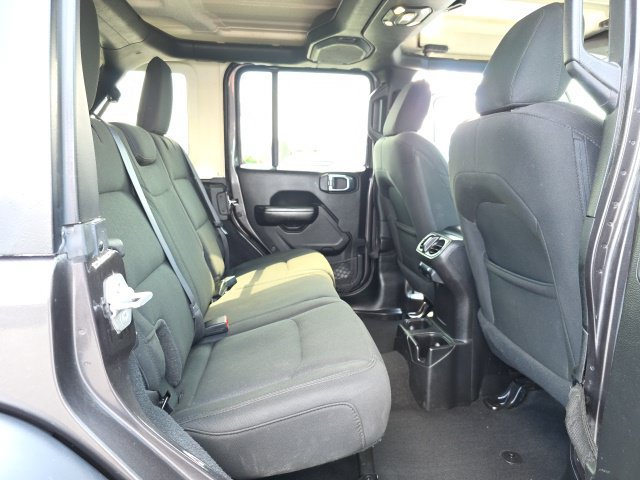 Used 2020 Jeep Wrangler Unlimited Sport S AWD/4WD image 40