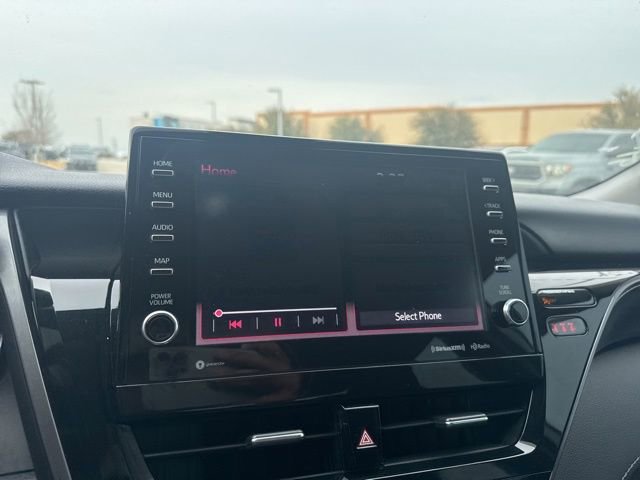 Used 2021 Toyota Camry XSE w/ Cold Weather Package image 9