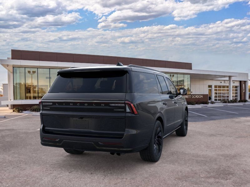 New 2026 Lincoln Navigator L Reserve w/ Jet Appearance Package AWD/4WD image 8
