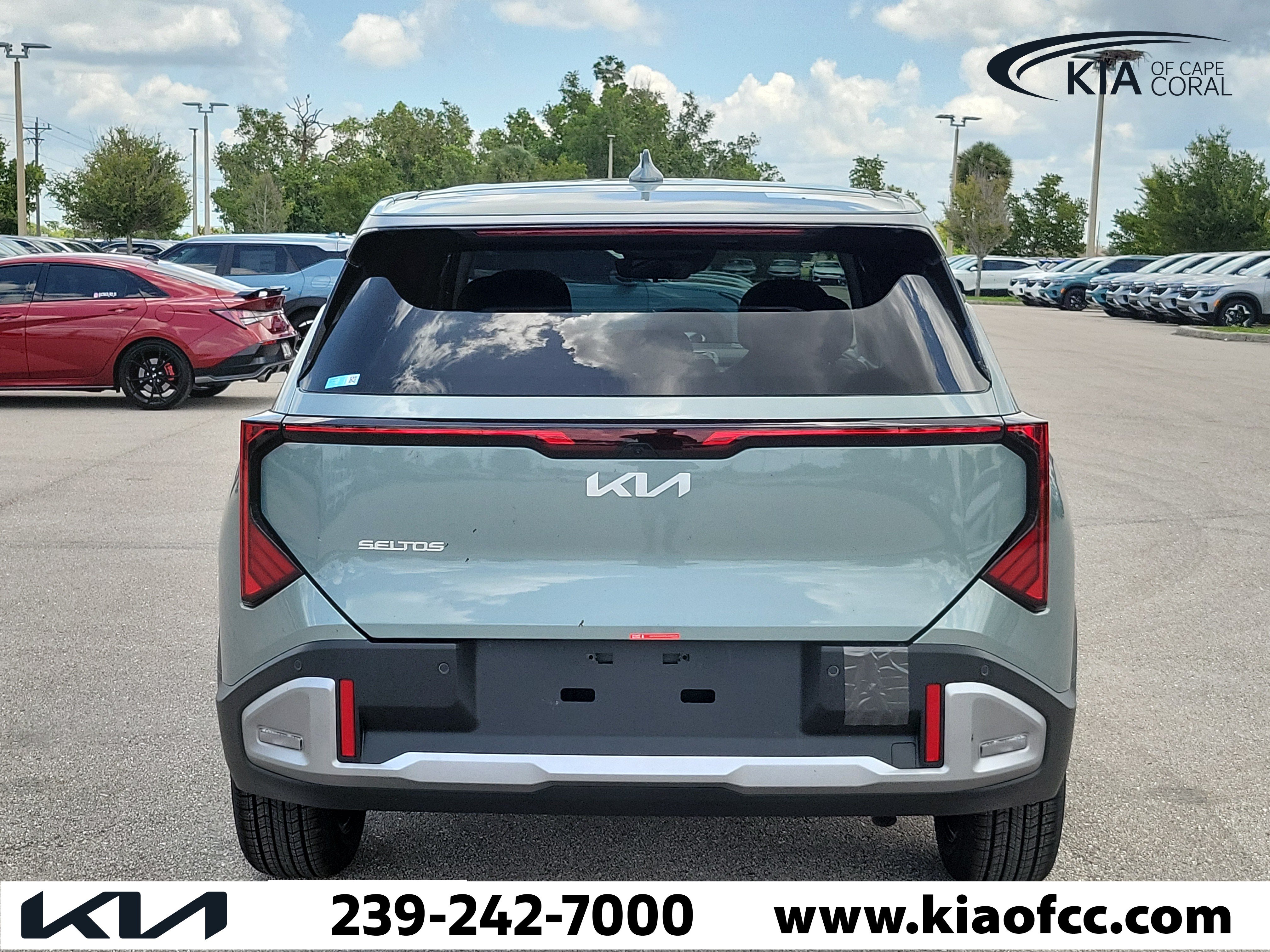 New 2027 Kia Seltos S FWD image 5
