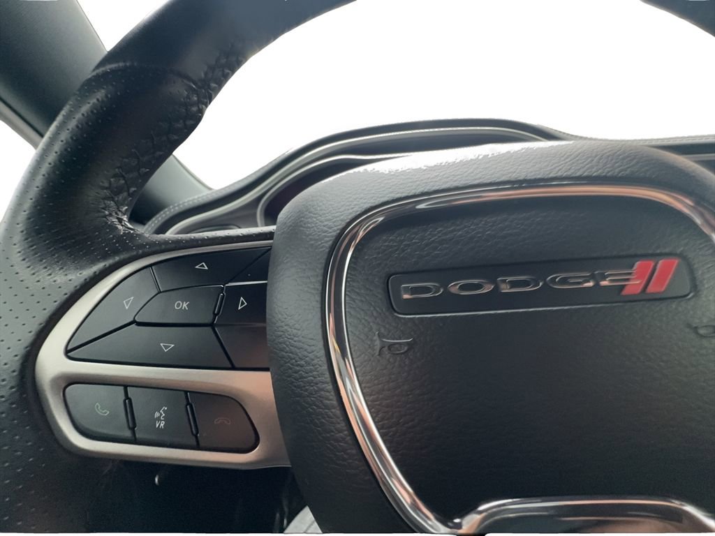Used 2022 Dodge Challenger R/T Scat Pack RWD image 34