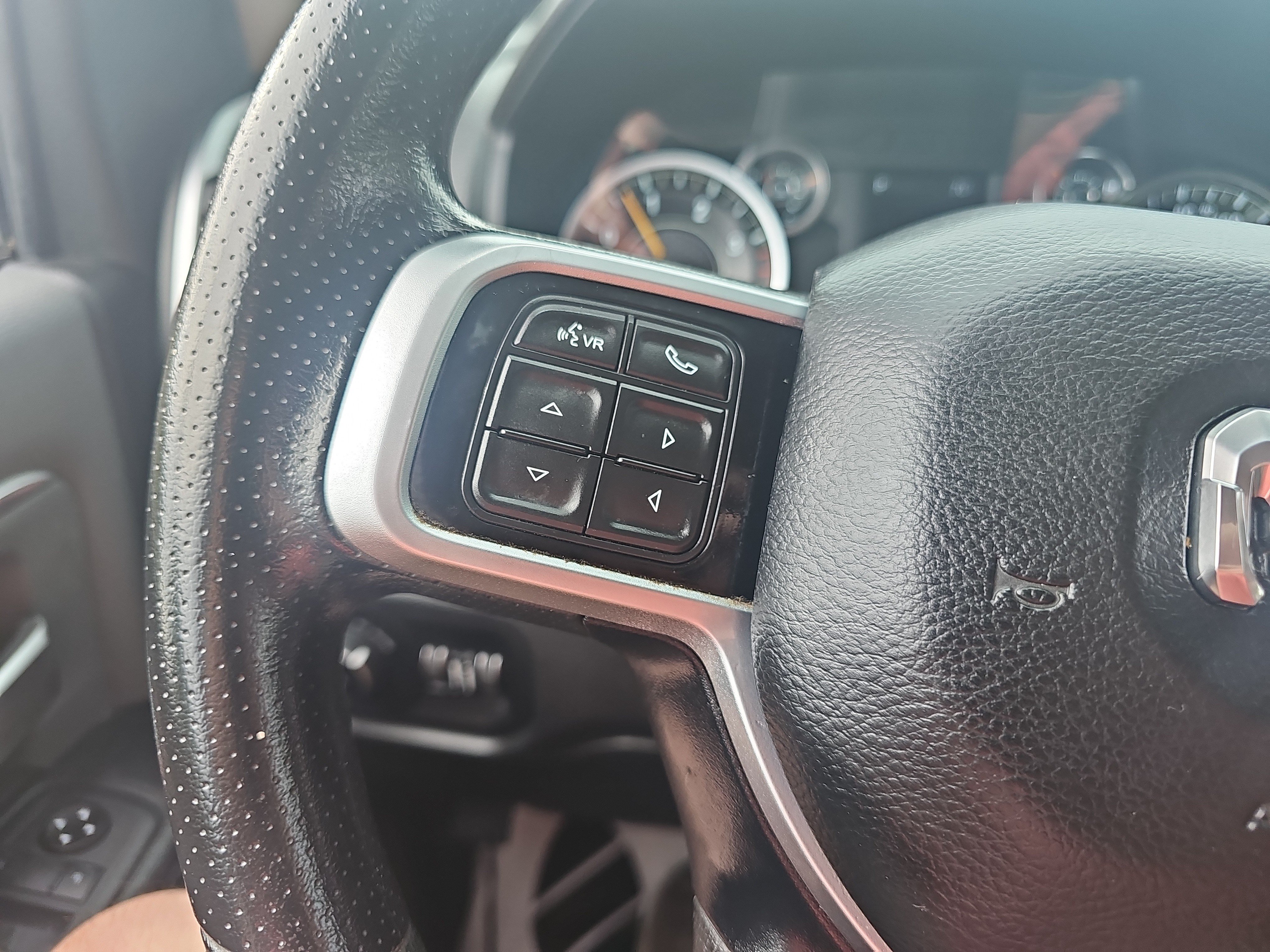Used 2019 RAM 3500 Big Horn AWD/4WD image 18