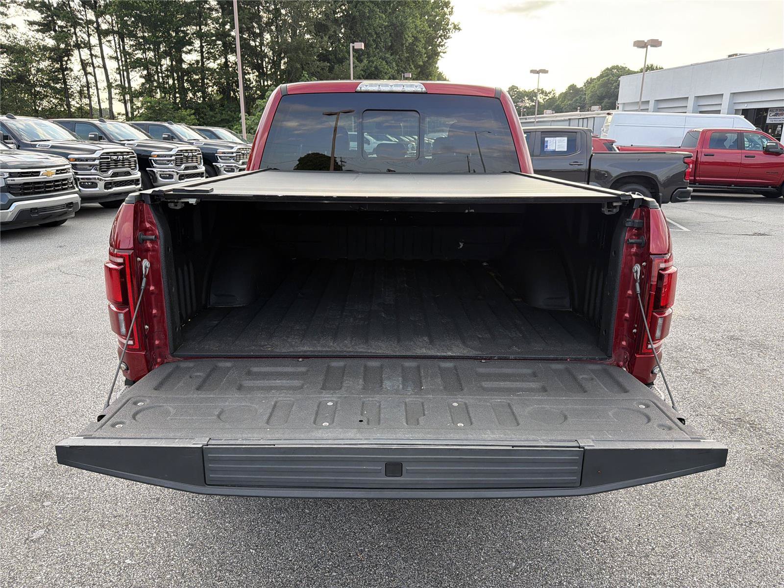 Used 2018 Ford F150 Raptor w/ Equipment Group 802A Luxury AWD/4WD image 18