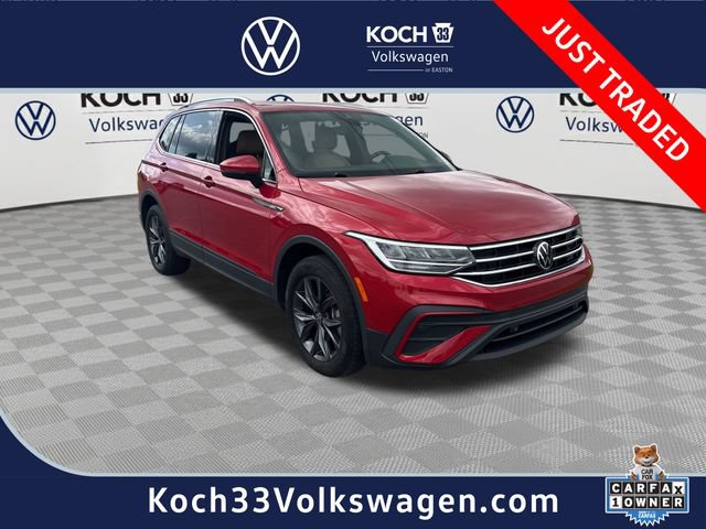 Used 2022 Volkswagen Tiguan SE AWD/4WD image 1