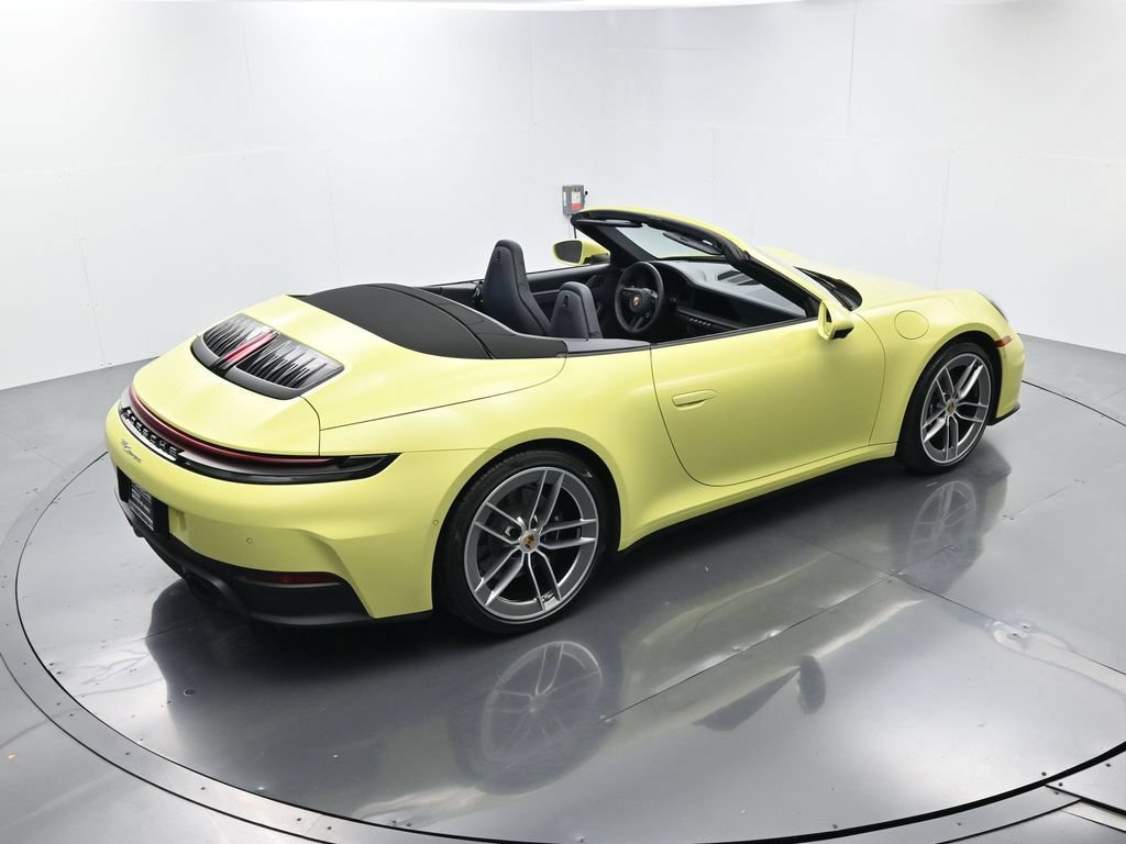 Certified 2025 Porsche 911 Carrera RWD image 46