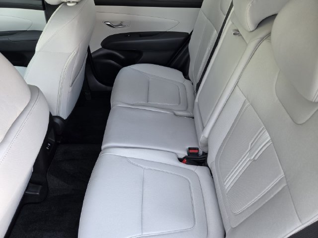 Used 2026 Hyundai Tucson SEL Plus FWD image 36