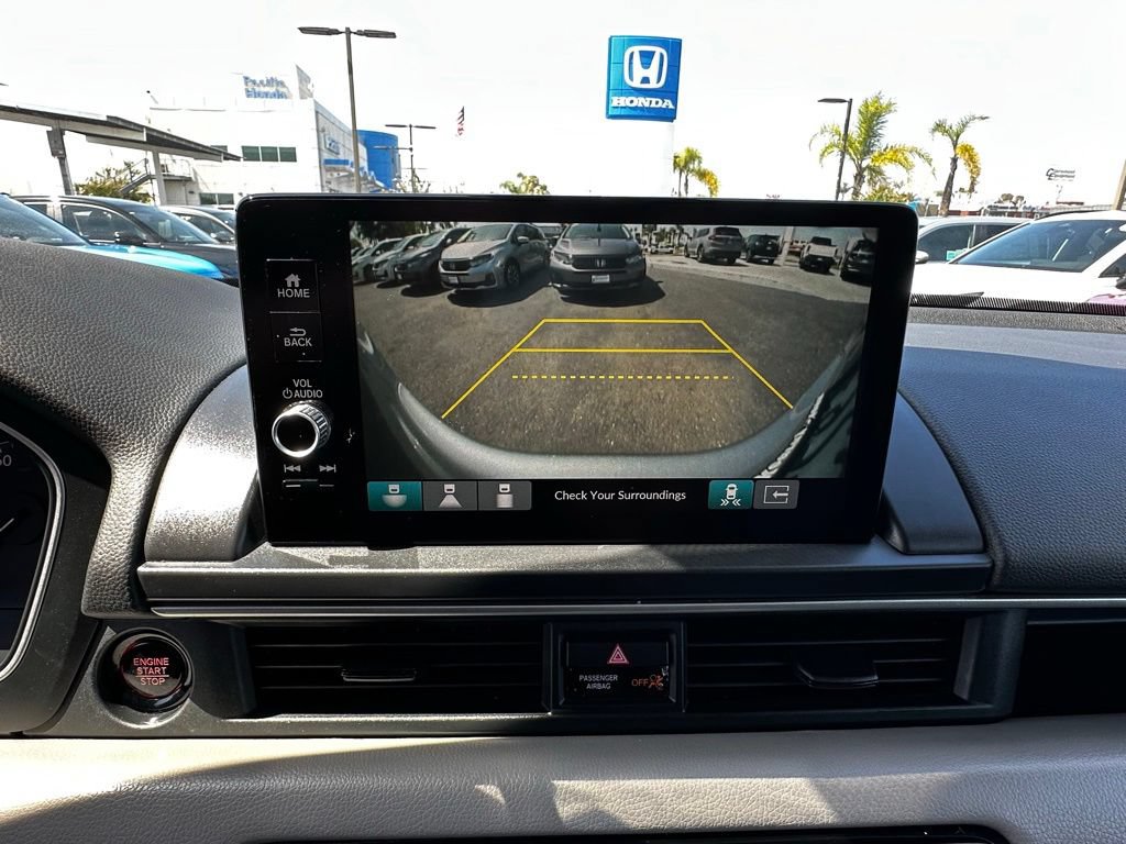 Used 2023 Honda Pilot Touring image 25