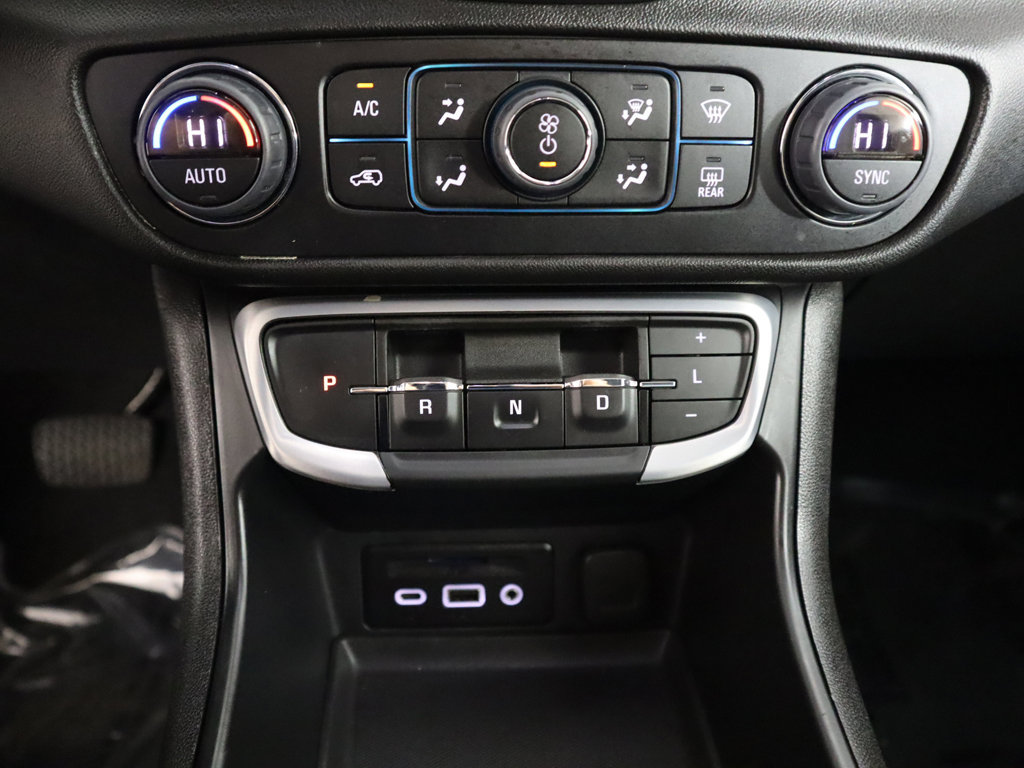 Used 2024 GMC Terrain SLT AWD/4WD image 47
