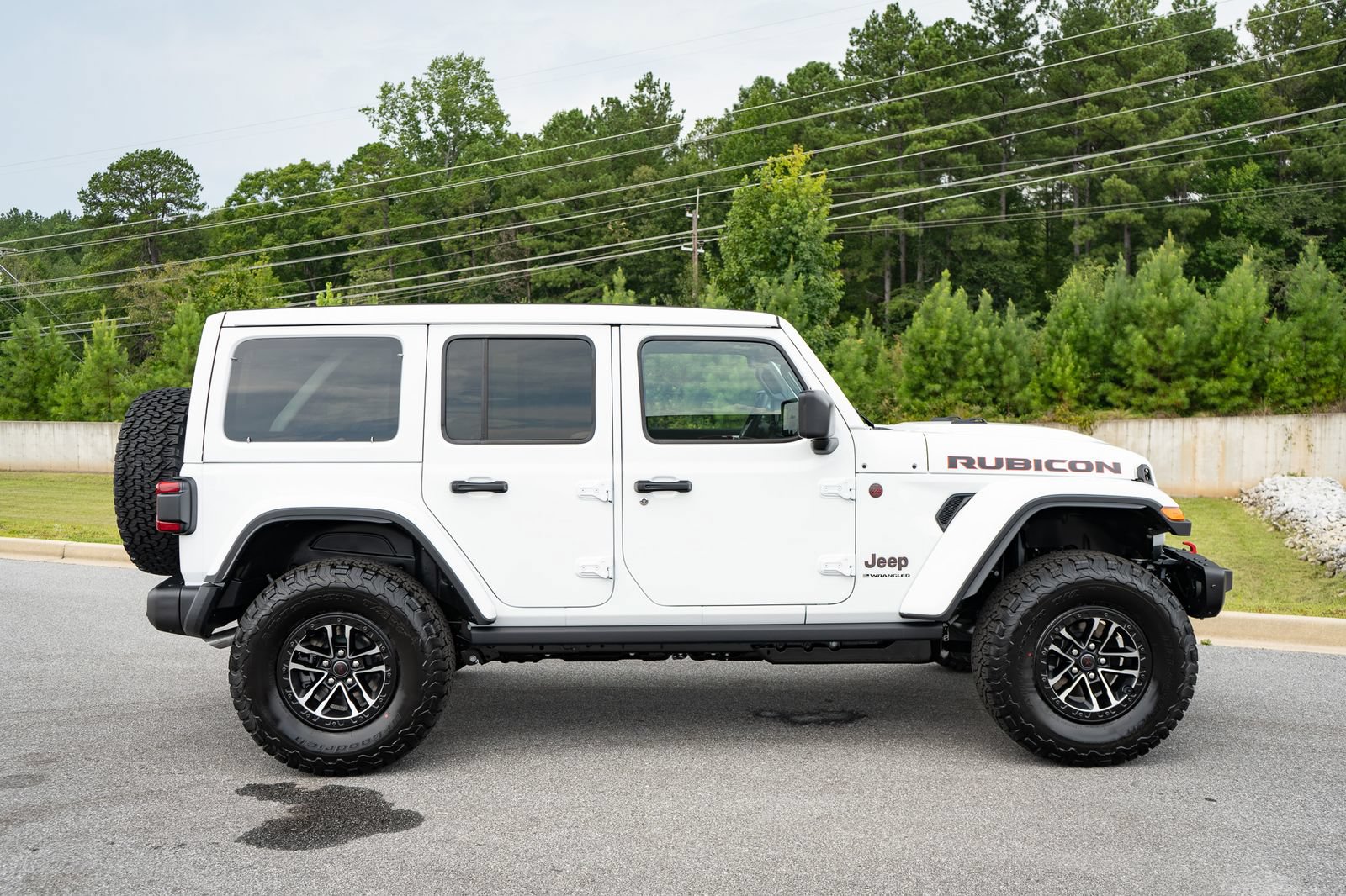 New 2026 Jeep Wrangler Unlimited Rubicon AWD/4WD image 23