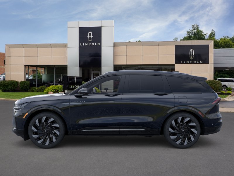 New 2024 Lincoln Nautilus Reserve w/ Equipment Group 203A AWD/4WD image 4