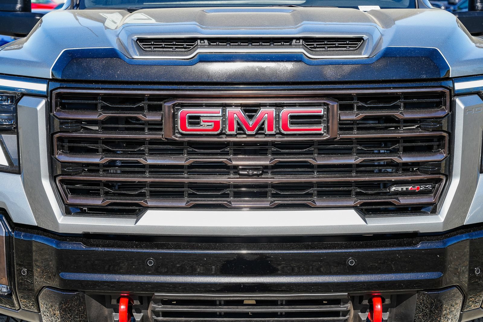 Used 2024 GMC Sierra 2500 AT4X AWD/4WD image 7