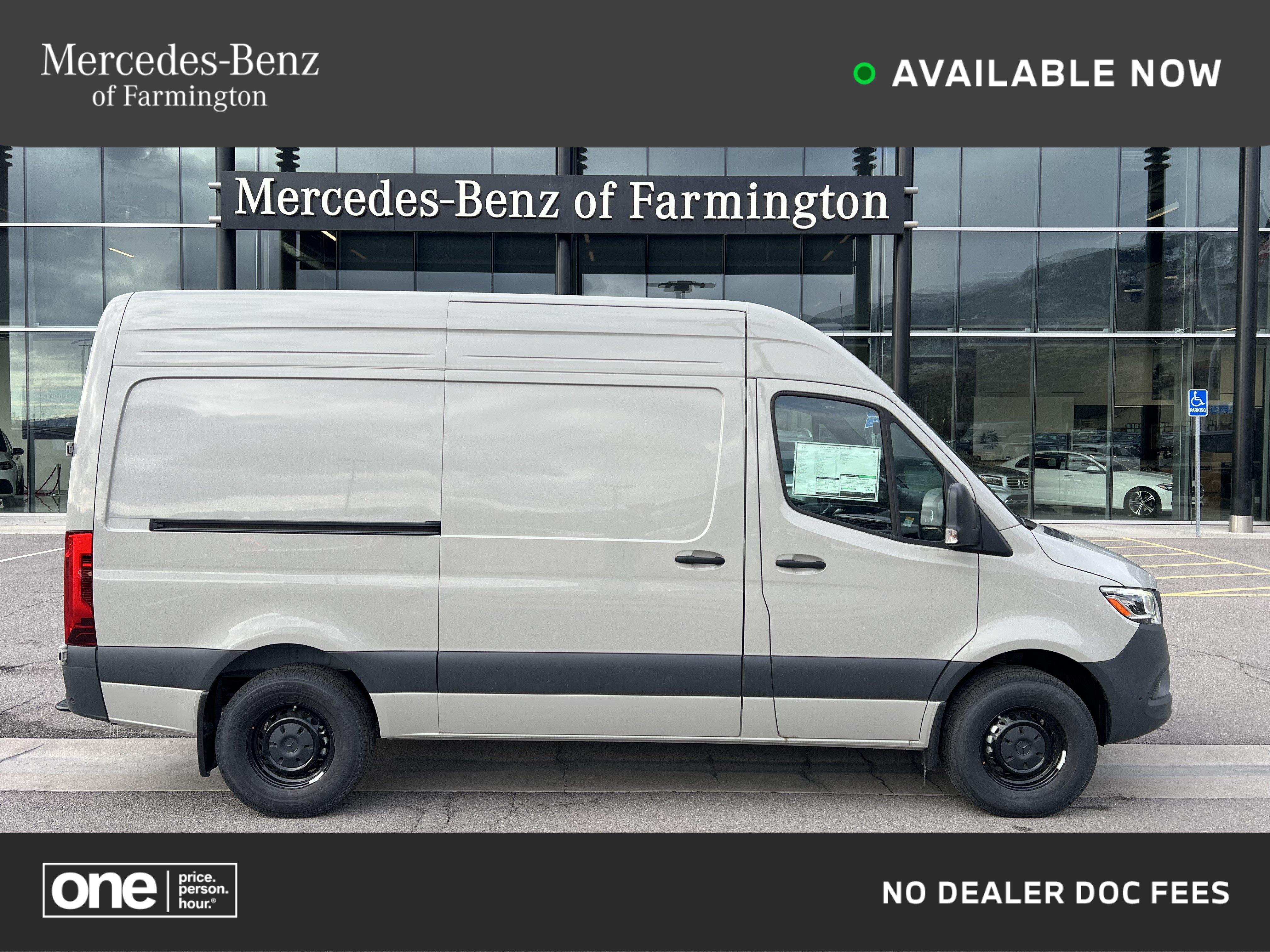 New 2025 Mercedes-Benz Sprinter 2500 image 1