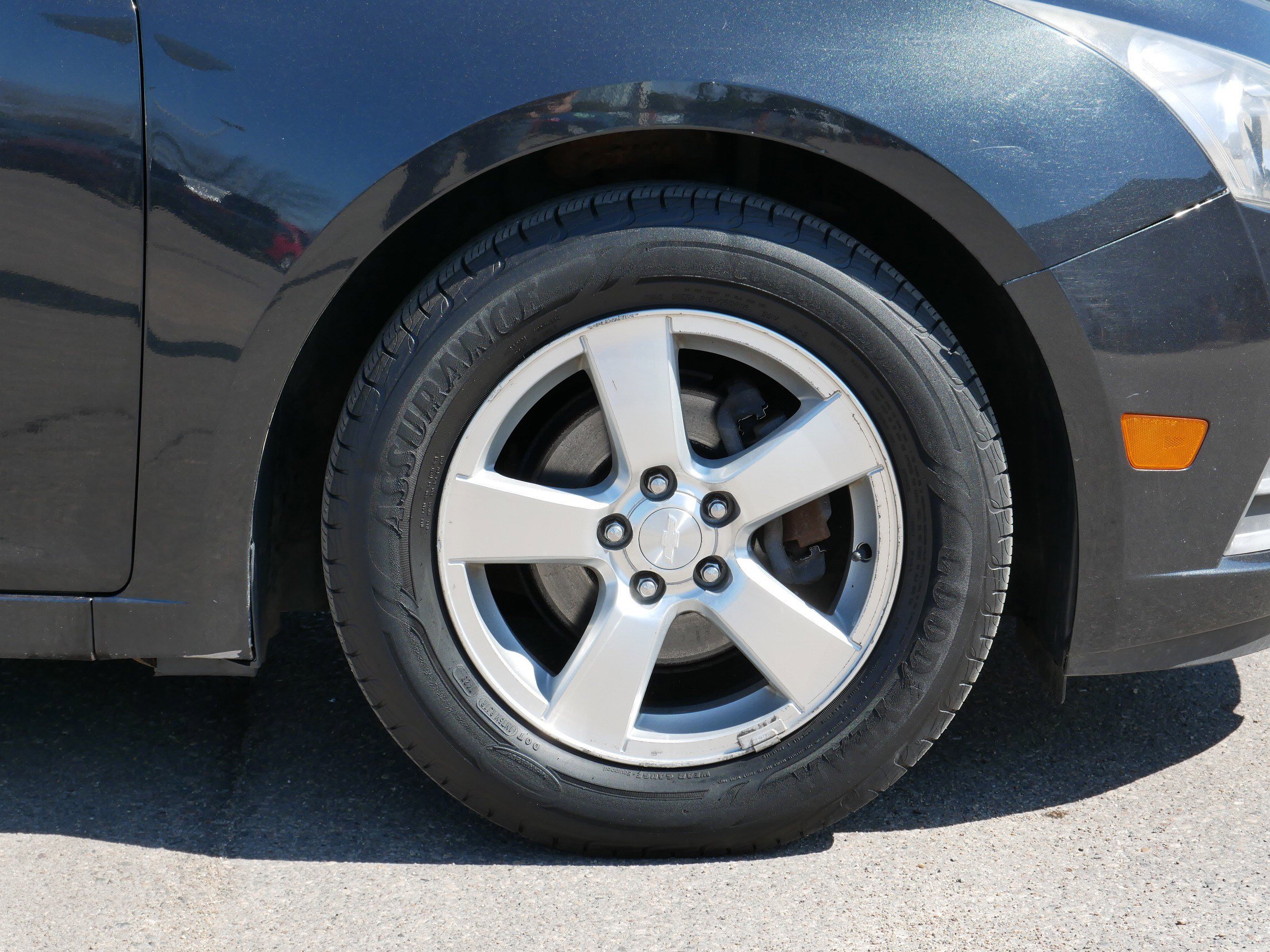 Used 2013 Chevrolet Cruze LT w/ Technology Package FWD image 15