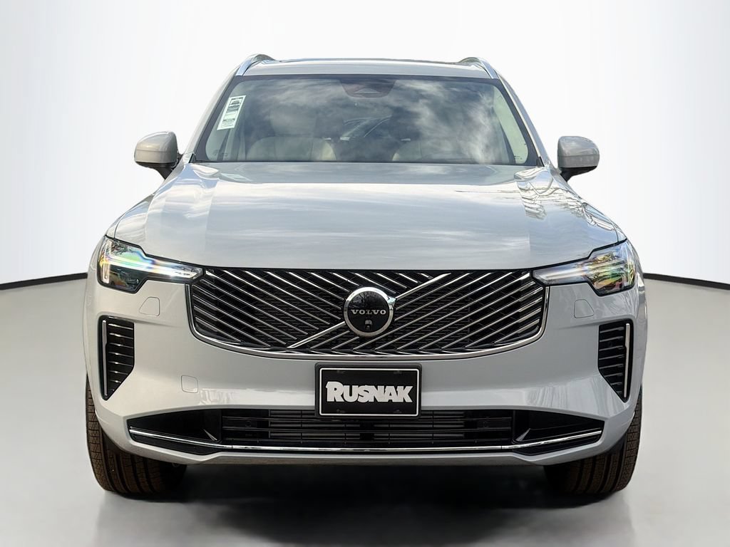 New 2026 Volvo XC90 T8 Ultra w/ Protection Package Premier AWD/4WD image 2
