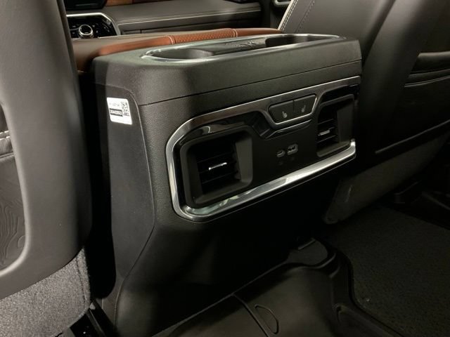 Used 2024 GMC Sierra 2500 Denali Ultimate w/ Max Trailering Package AWD/4WD image 26