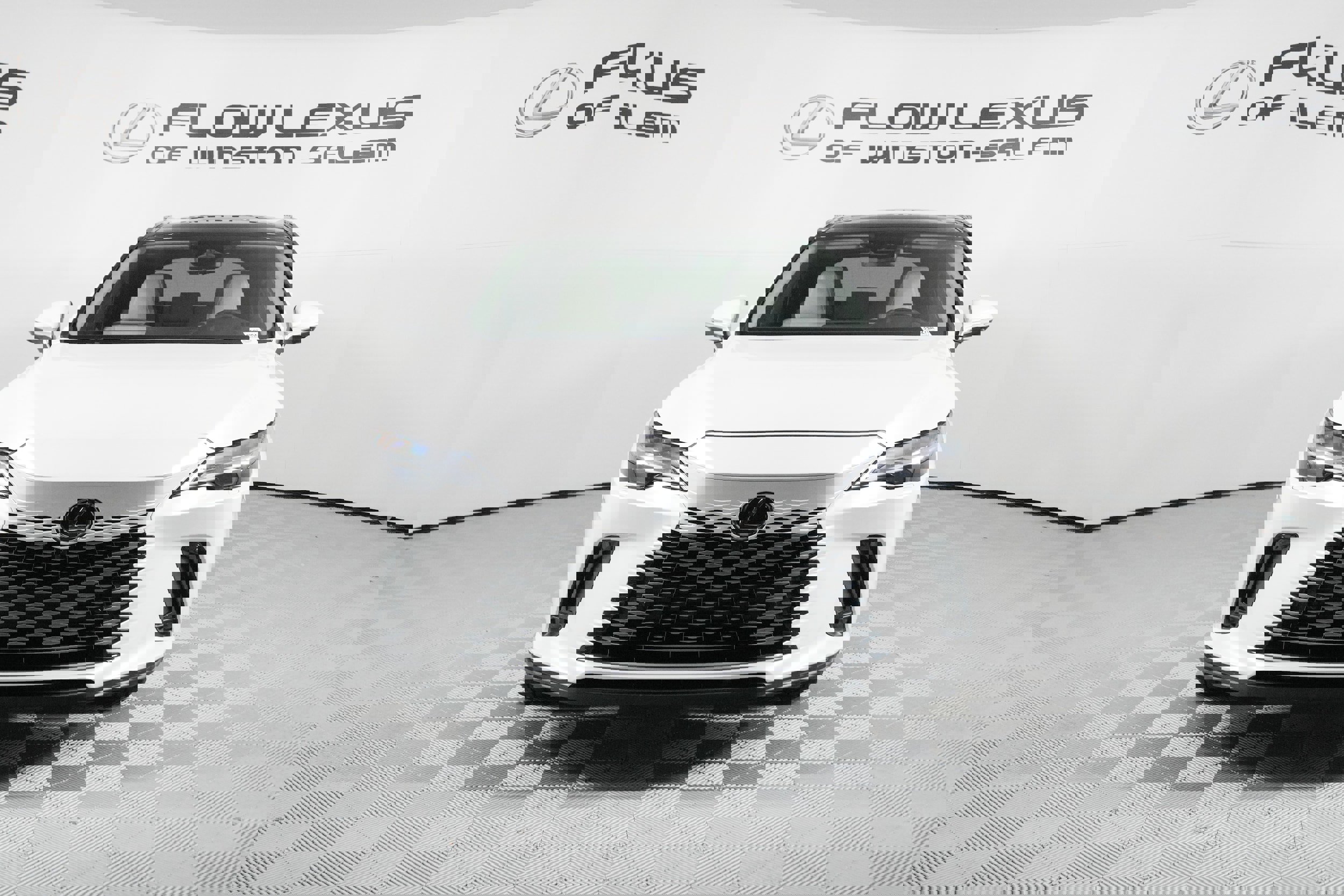 Certified 2025 Lexus RX 350 Luxury image 2