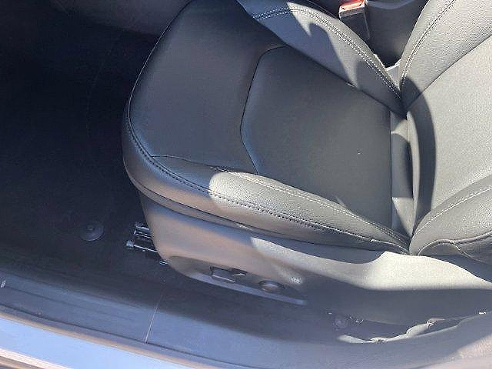 New 2026 Jeep Compass Limited image 10