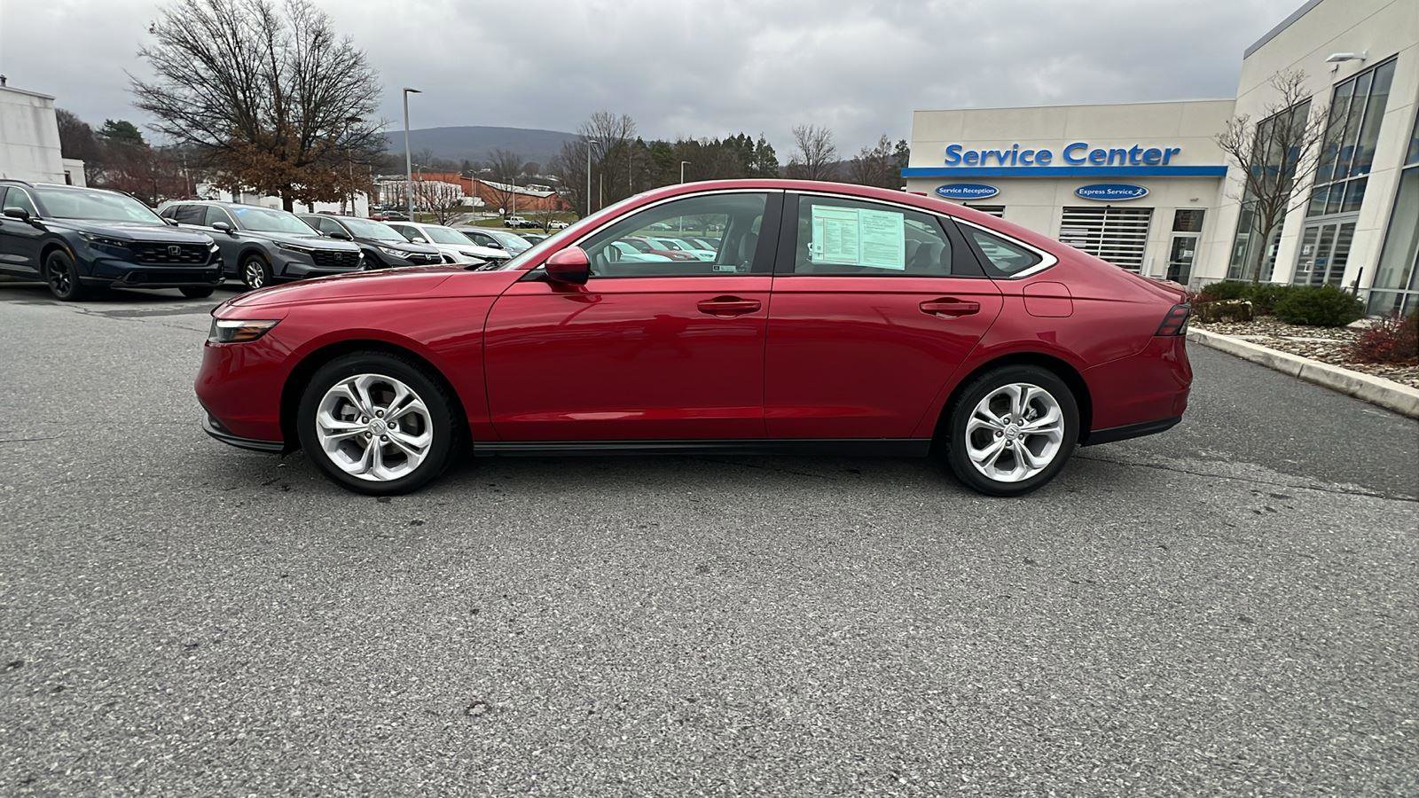 Used 2023 Honda Accord LX image 7