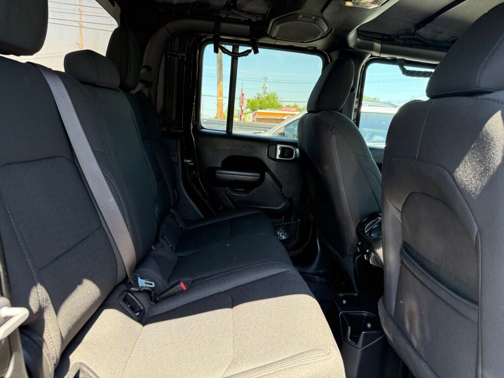 Used 2020 Jeep Gladiator Sport w/ Quick Order Package 24S AWD/4WD image 25