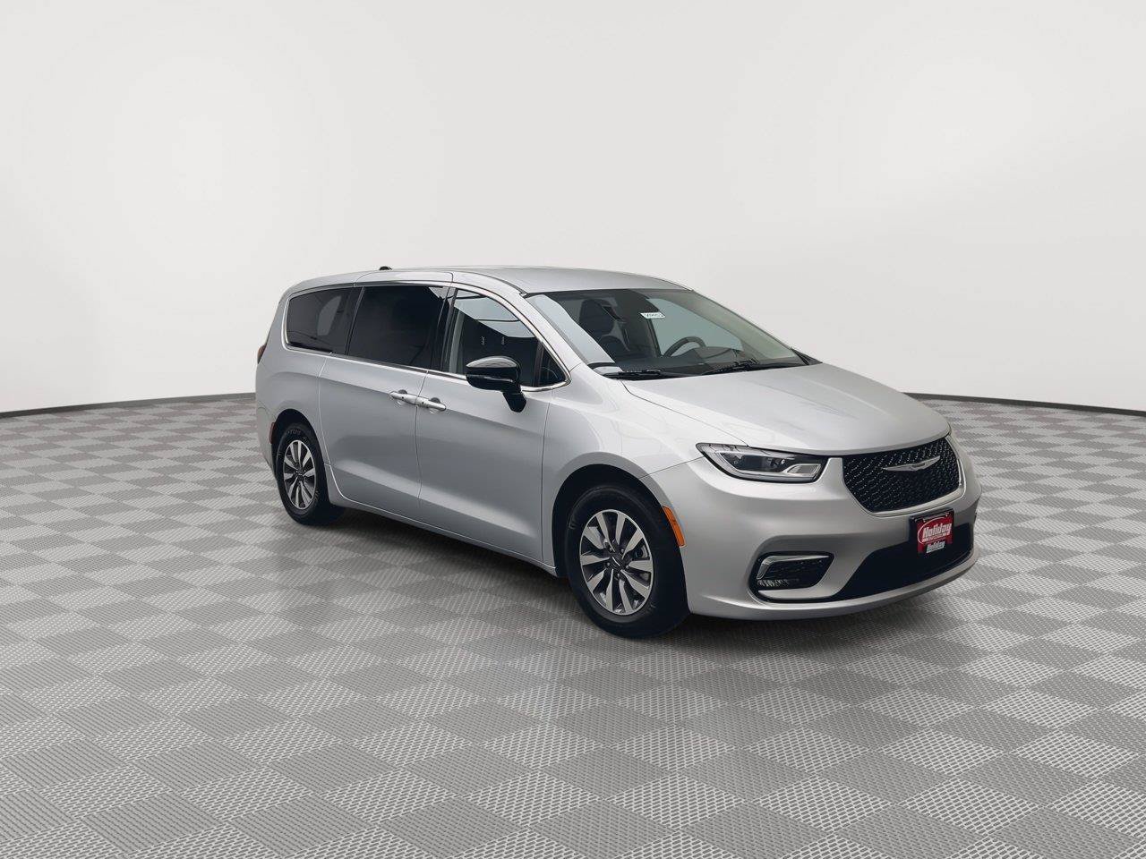 Used 2024 Chrysler Pacifica Limited FWD image 34