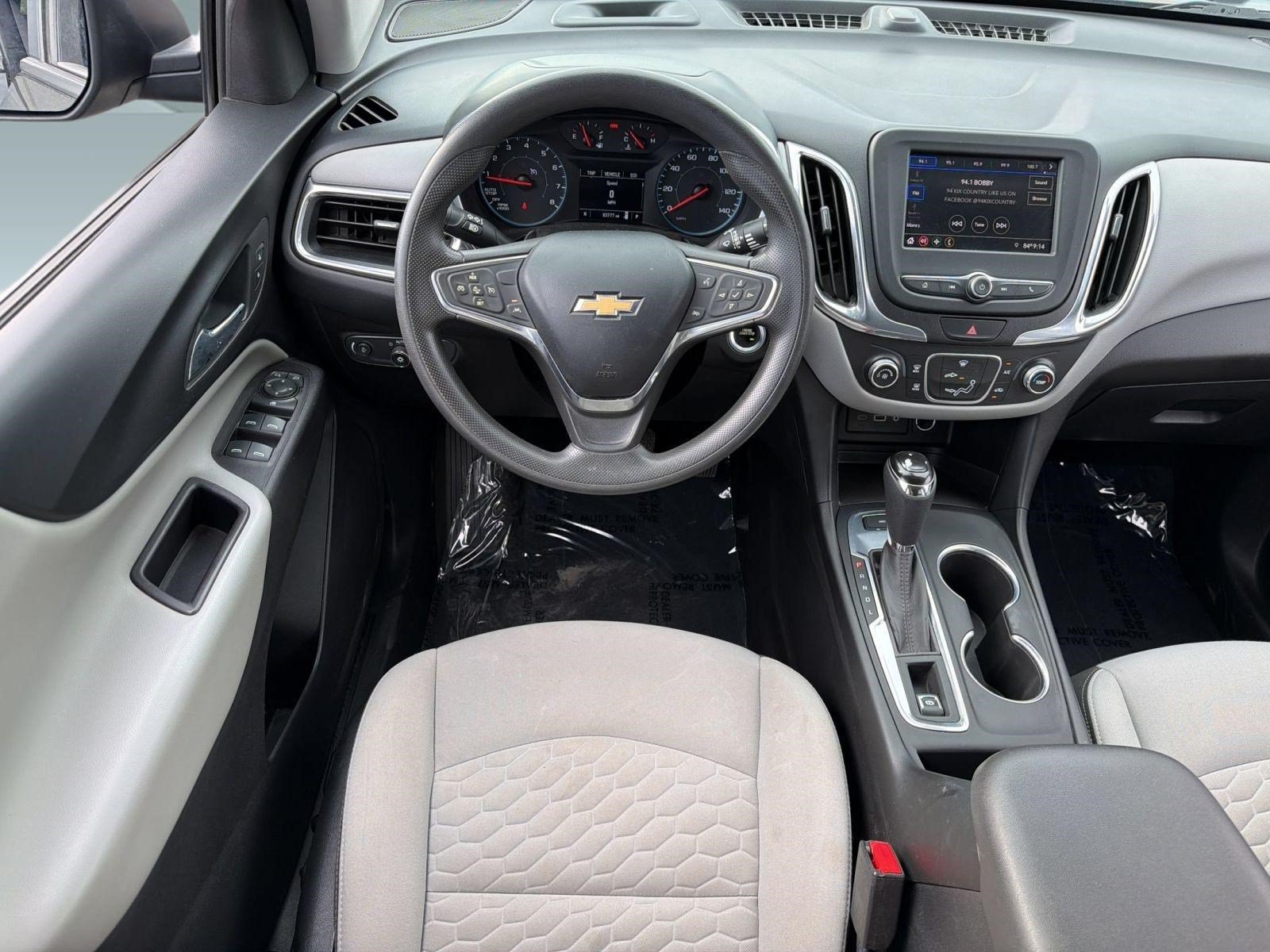 Used 2020 Chevrolet Equinox LS w/ LS Convenience Package AWD/4WD image 27
