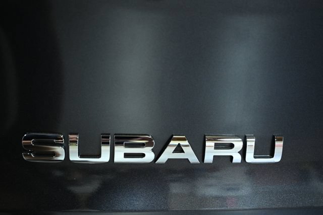 Used 2012 Subaru Tribeca Limited w/ PWR Moonroof Pkg AWD/4WD image 10