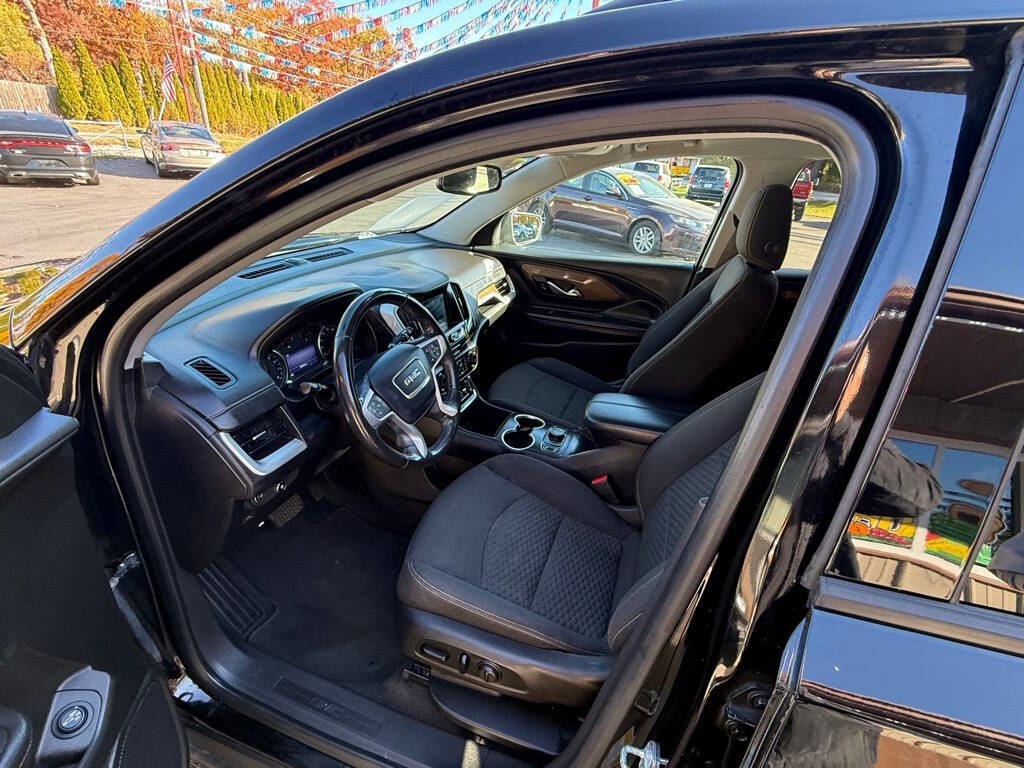 Used 2019 GMC Terrain SLE w/ Driver Convenience Package image 8