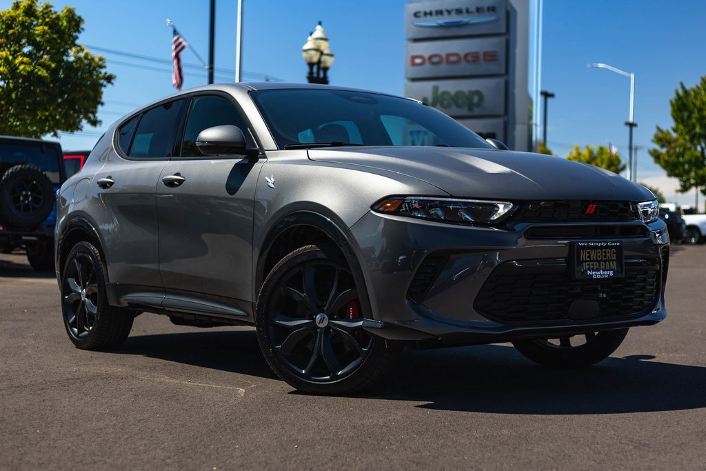 New 2024 Dodge Hornet R/T w/ Track Pack