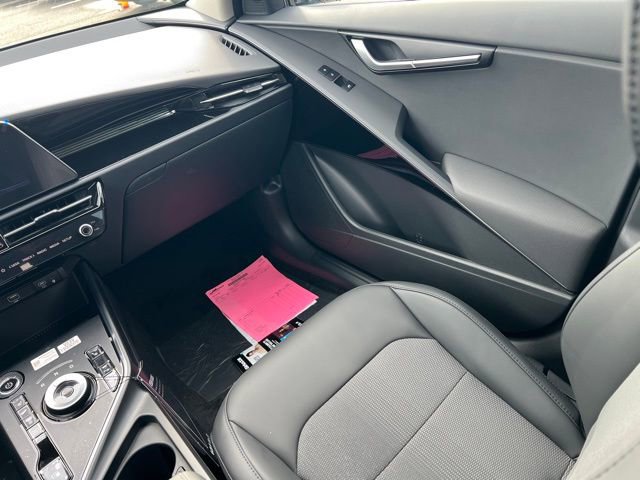 New 2026 Kia Niro Wind FWD image 15