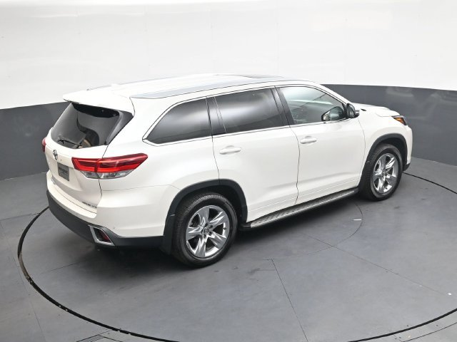 Used 2018 Toyota Highlander Limited AWD/4WD image 27