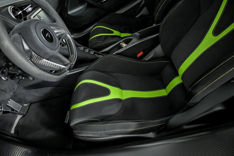 Used 2021 McLaren 765LT RWD image 22